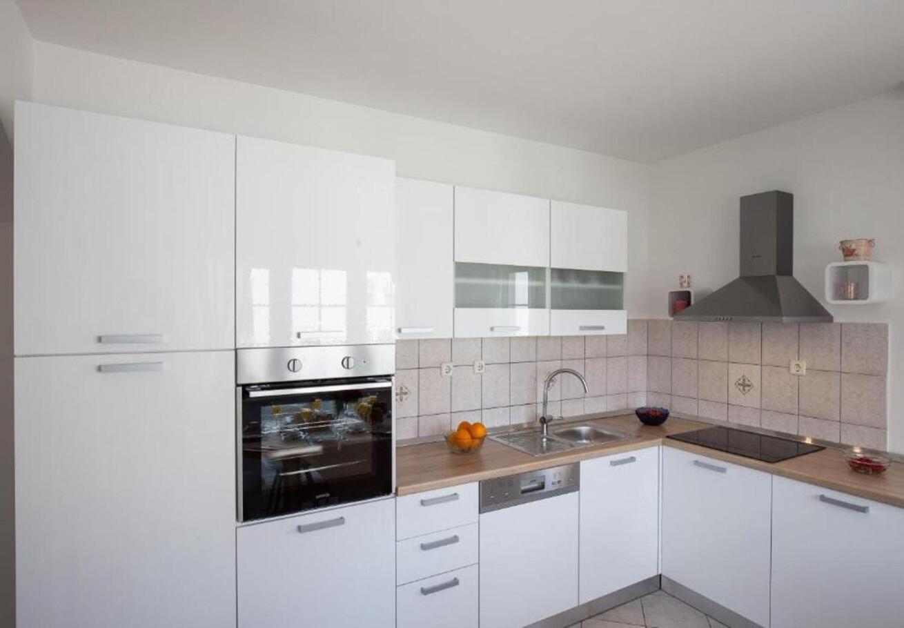 קאבטאט Apartments Ante - With Pool מראה חיצוני תמונה