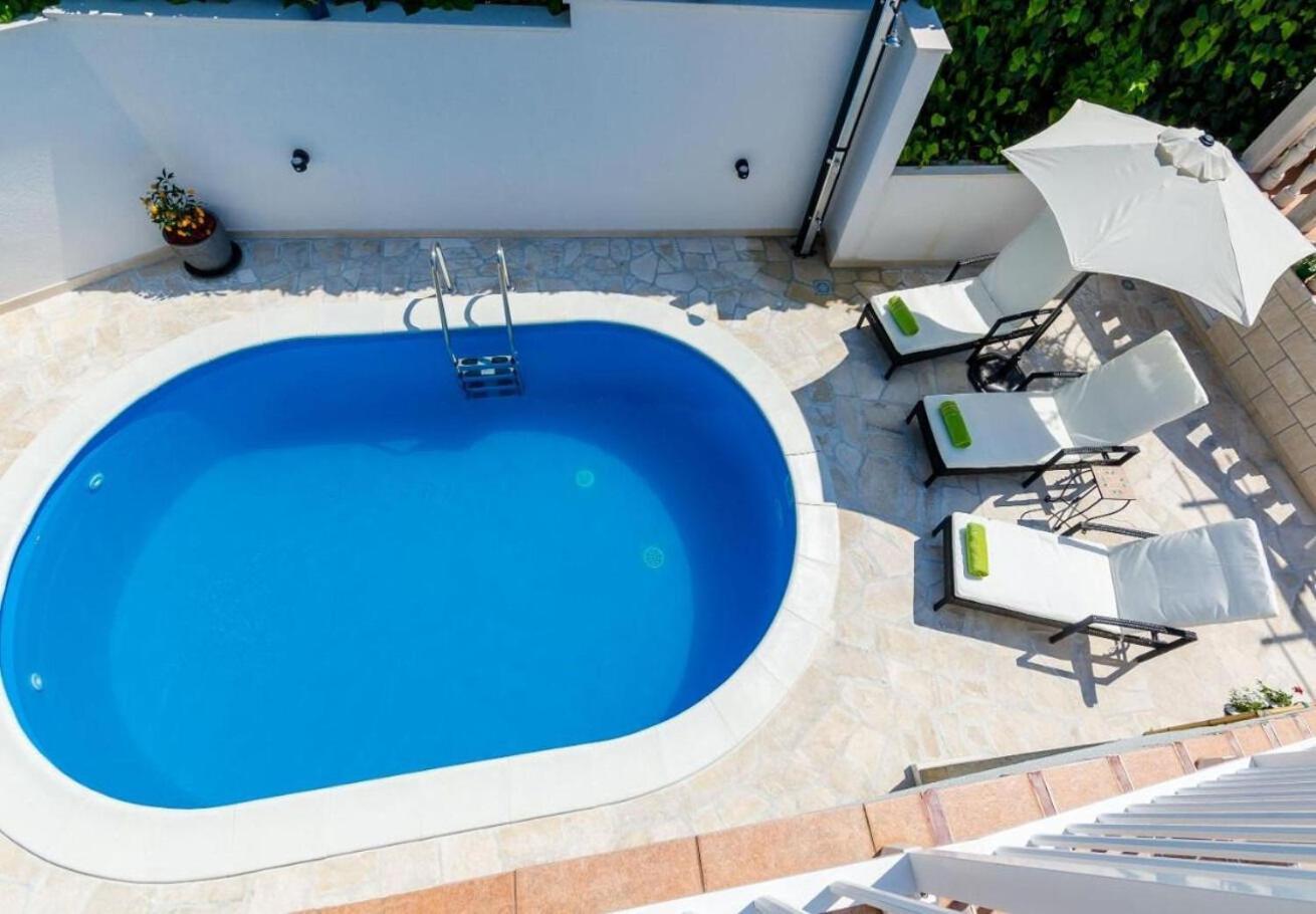 קאבטאט Apartments Ante - With Pool מראה חיצוני תמונה