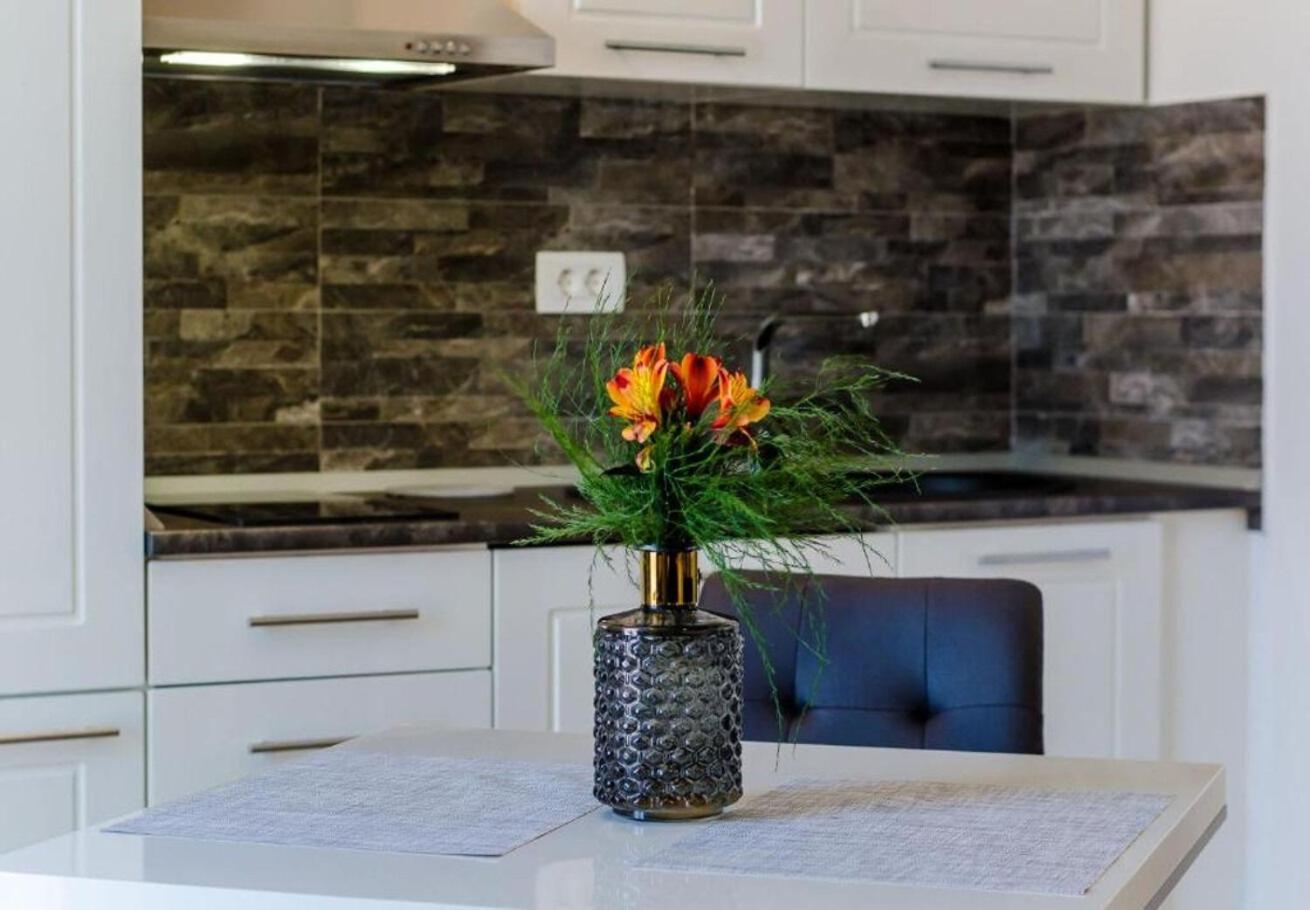 קאבטאט Apartments Ante - With Pool מראה חיצוני תמונה