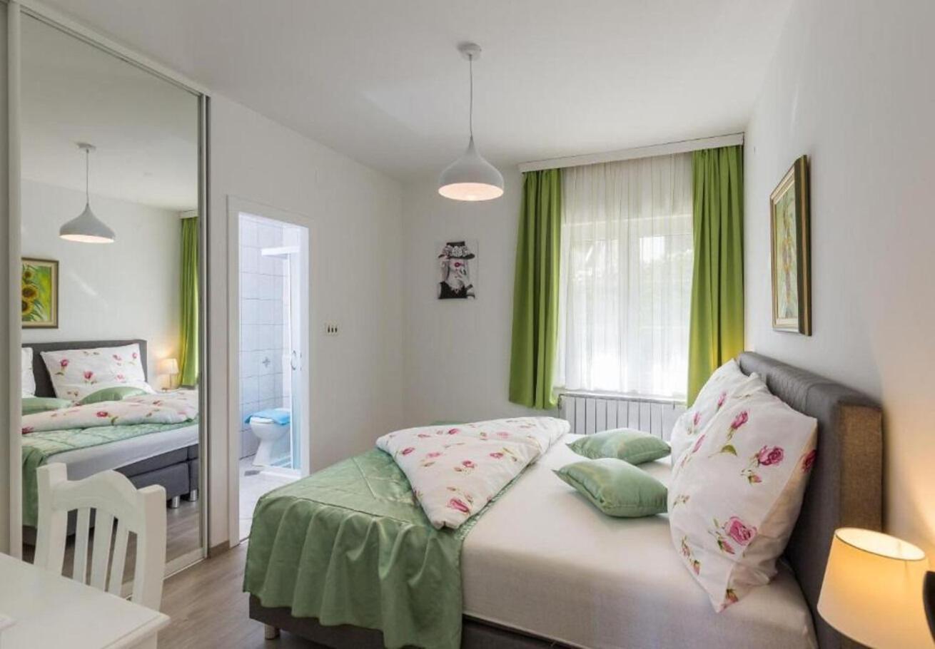 קאבטאט Apartments Ante - With Pool מראה חיצוני תמונה