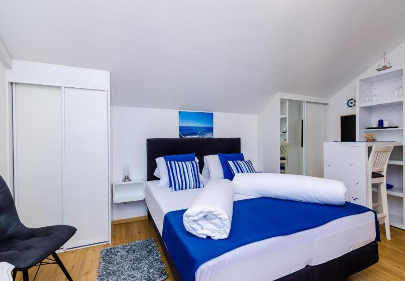 קאבטאט Apartments Ante - With Pool מראה חיצוני תמונה
