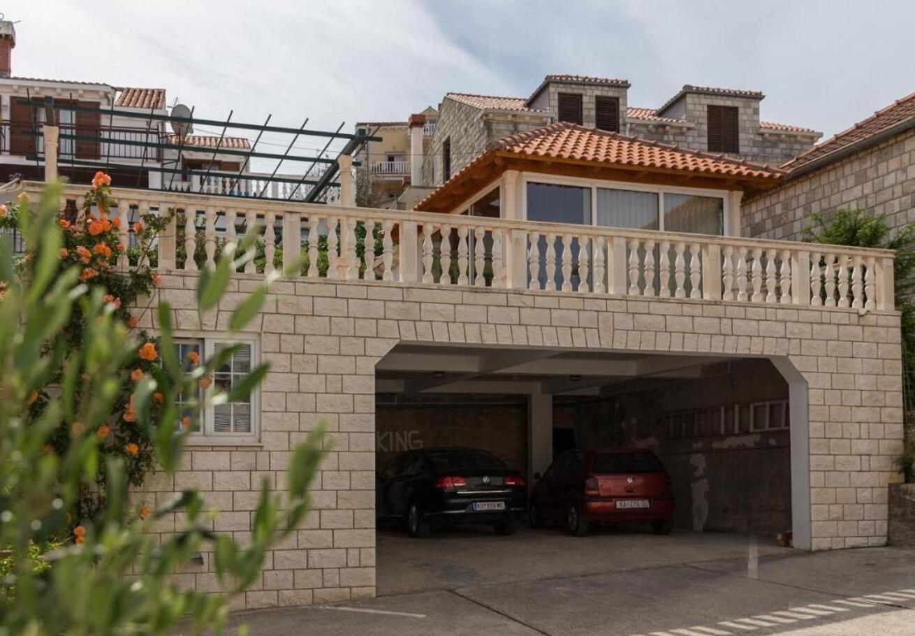 קאבטאט Apartments Ante - With Pool מראה חיצוני תמונה