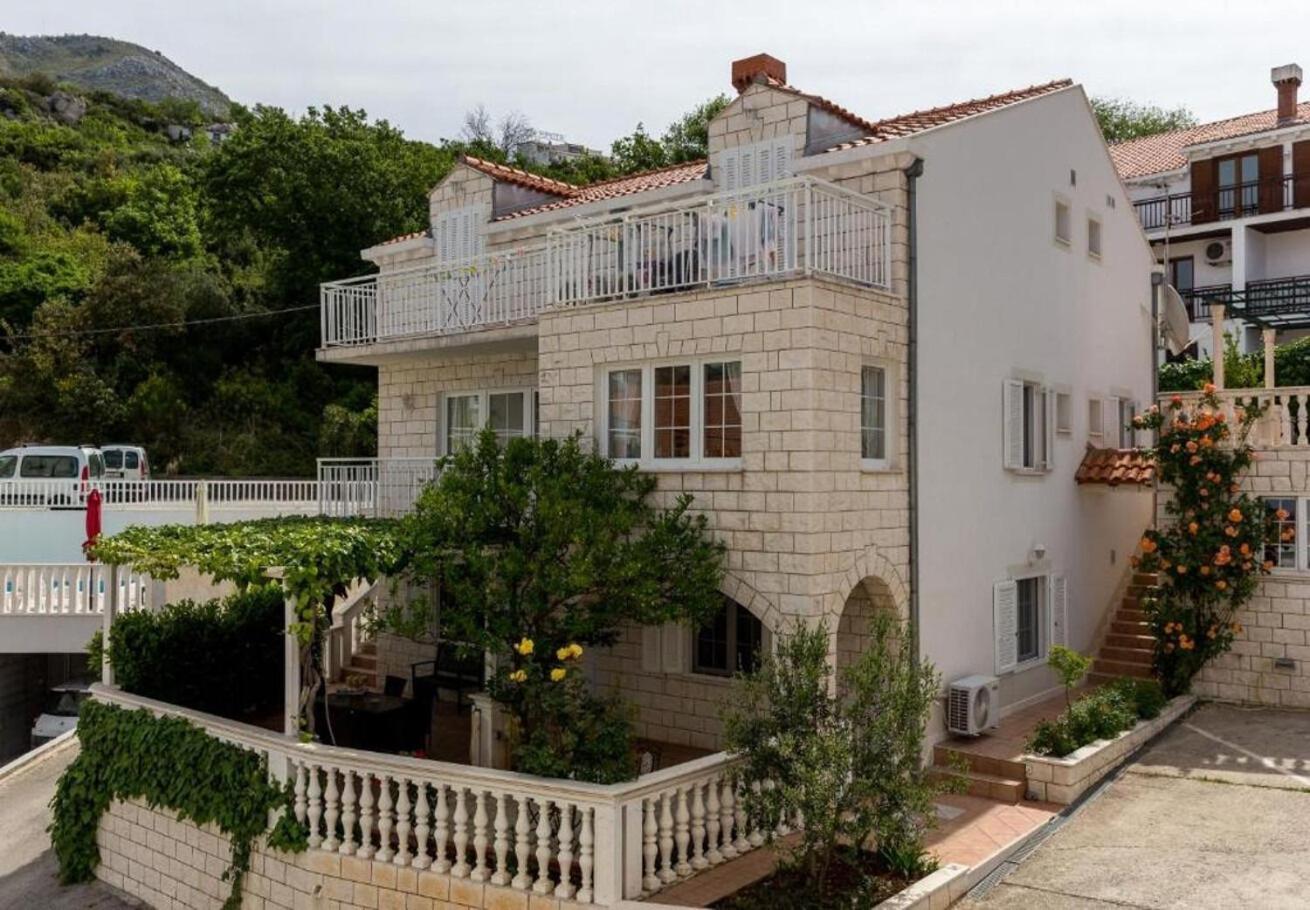קאבטאט Apartments Ante - With Pool מראה חיצוני תמונה