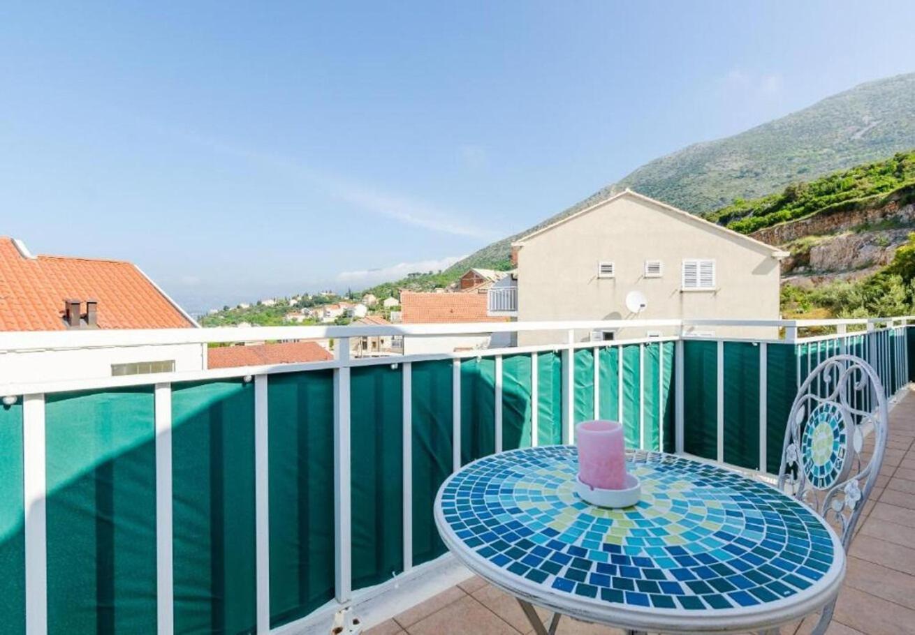 קאבטאט Apartments Ante - With Pool מראה חיצוני תמונה